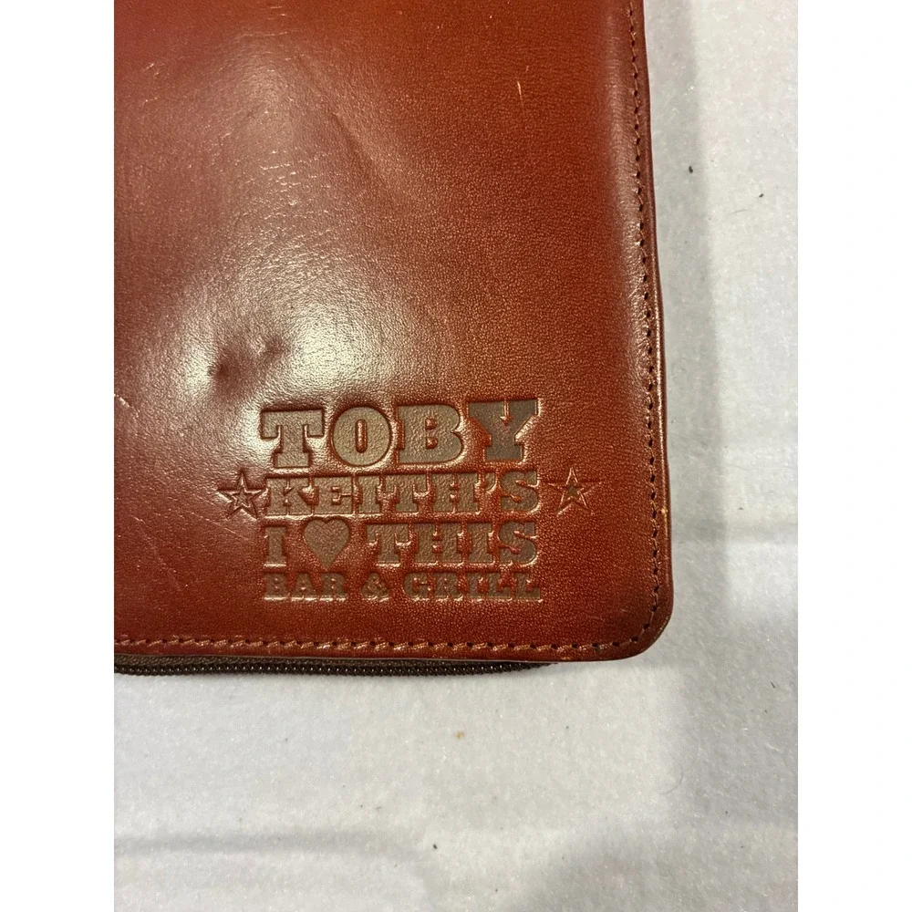 Toby Keiths I Love This Bar & Grill Leather Zip Around Travel Wallet Brown